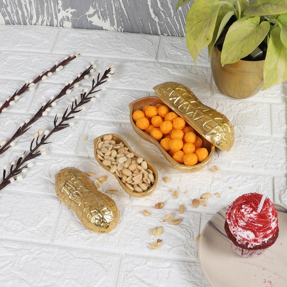 Peanut Shaped Metal Platter - Set of 2