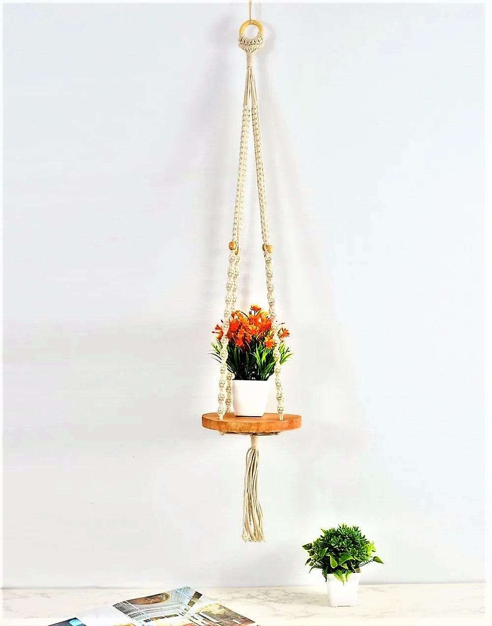 Round shelf and its Macramé 2024