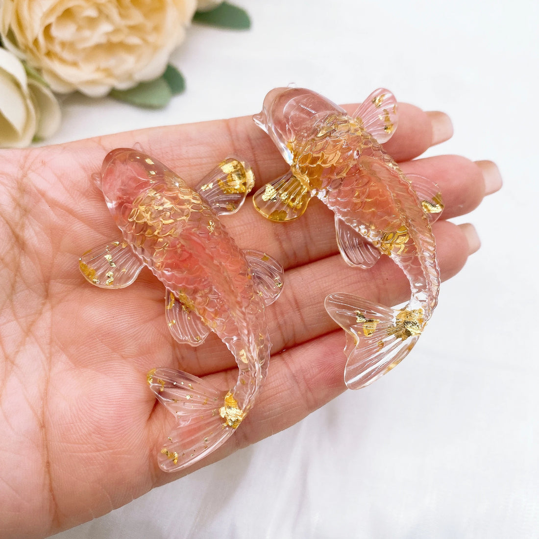 2.3' Natural Crystal Stone Gravel Lucky Koi Fish Figurine Resin Mini Quartz Fancy Carp Statue Home Decor Desk Ornament Gift