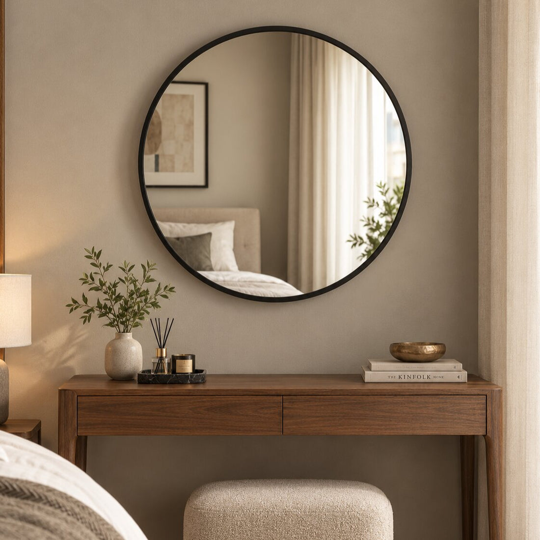Minimal Round Wall Mirror
