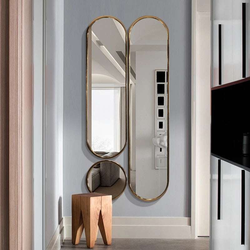 Set-of-3-gold-iron-frame-mirrors-for-modern-entryway-decor