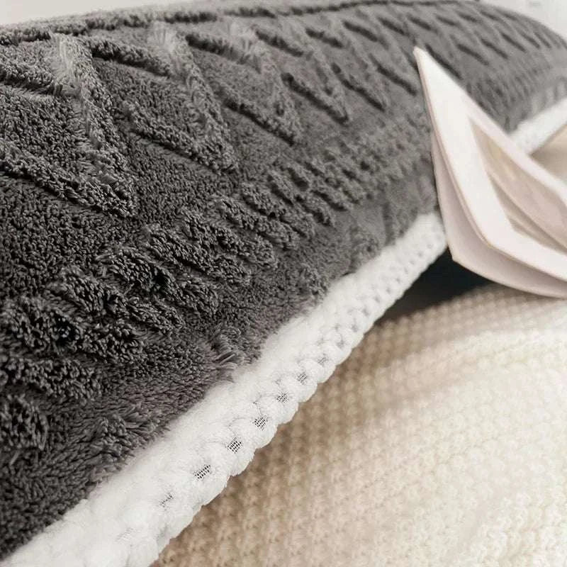 120/150/180cm Long Plush Pillowcase Soft Warm Velvet Bedding Body Pillow Cover Home Decor Large Couple Flannel Pillow Case Writings On The Wall 