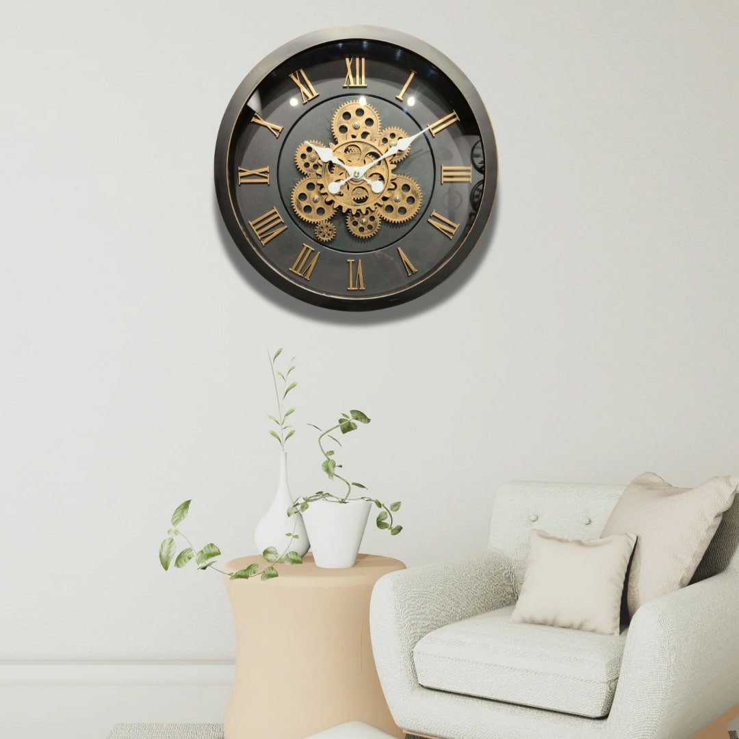 Black & Gold Moving Gears Wall Clock